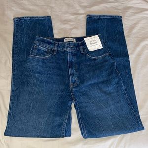 Abercrombie & Fitch The 90’s Straight Ultra High Rise Jeans